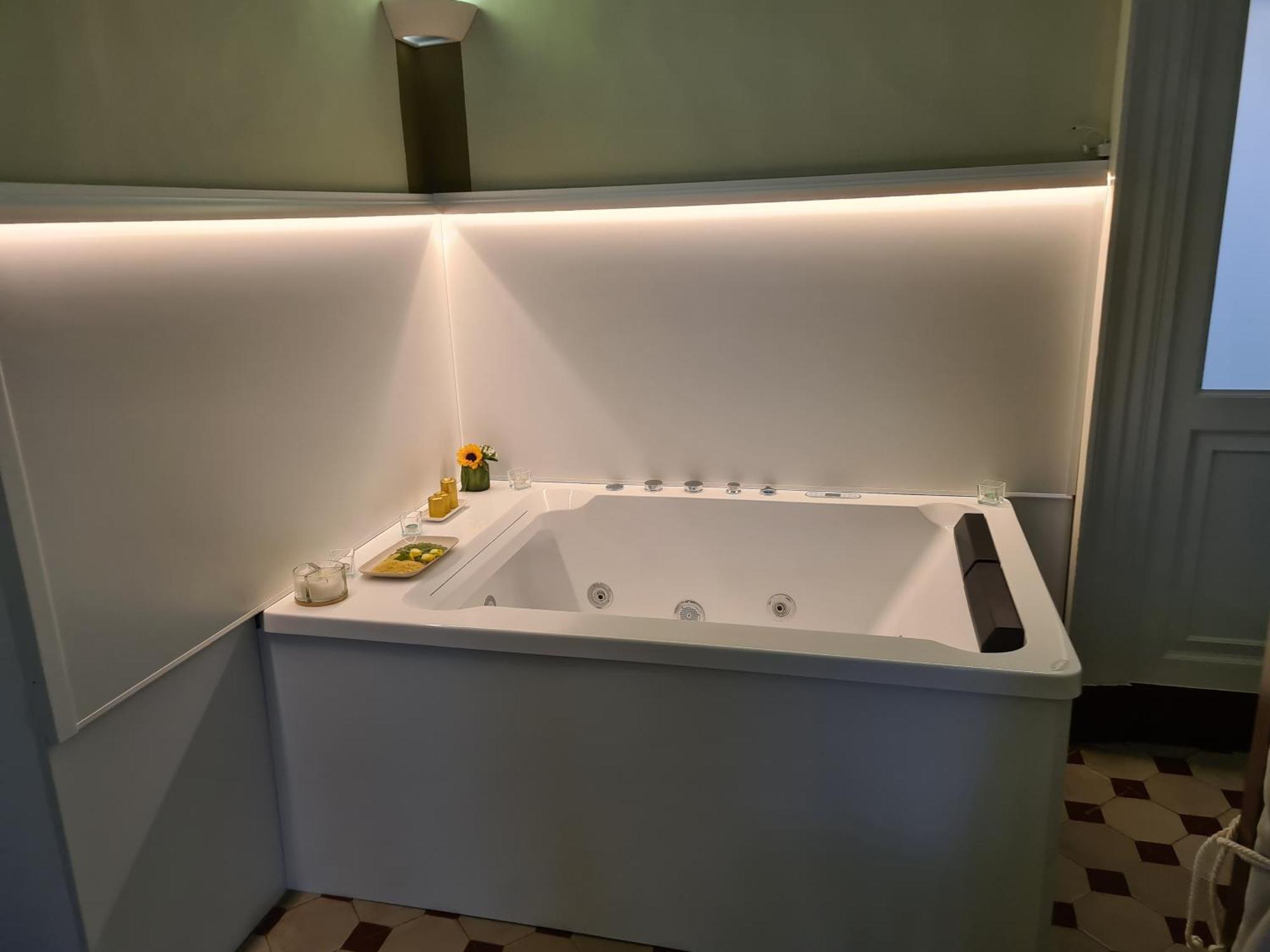 Toscano Palace Luxury Rooms Catânia Exterior foto